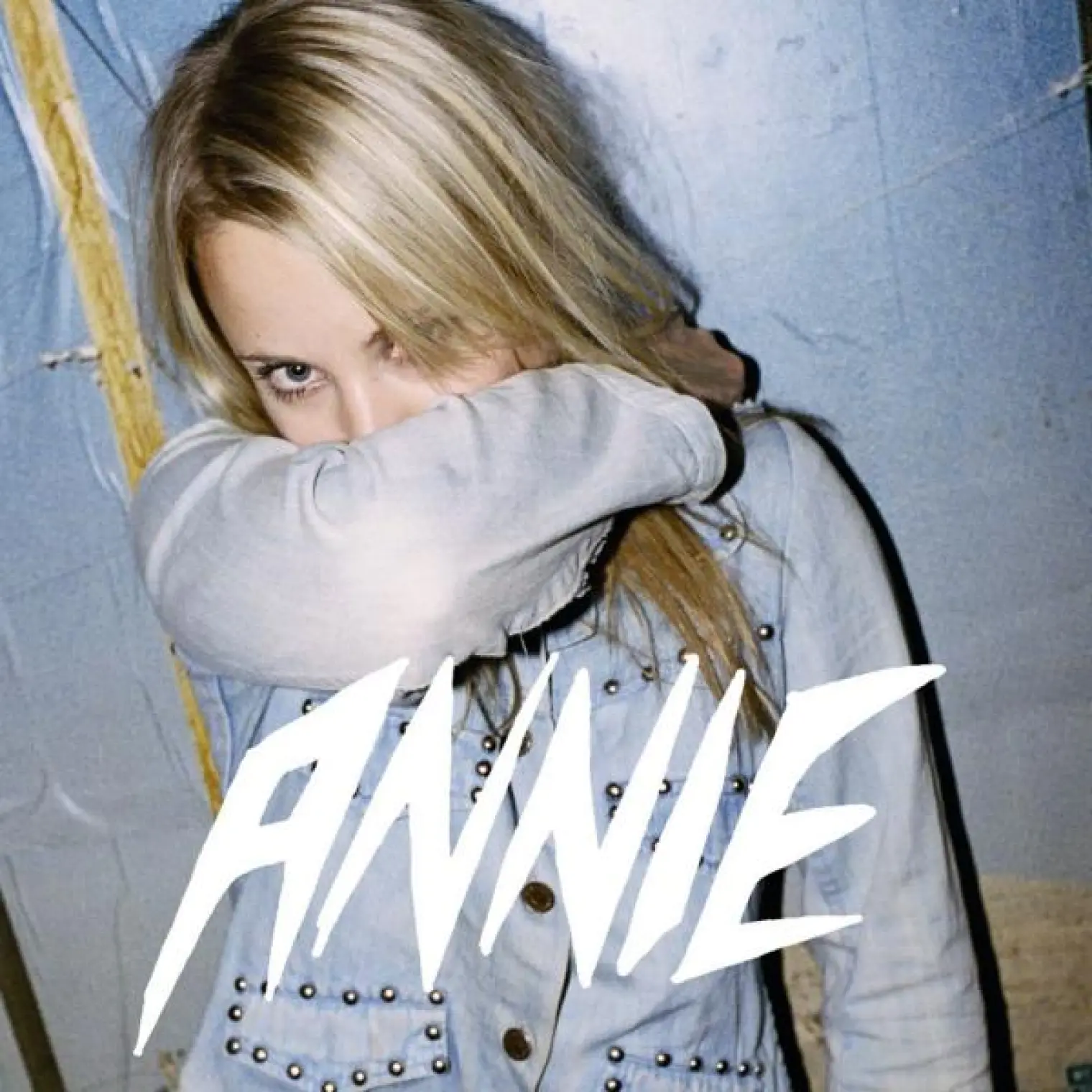Anniemal -  Annie 